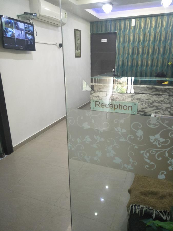 Hotel Ambience Sarkhej 외부 사진